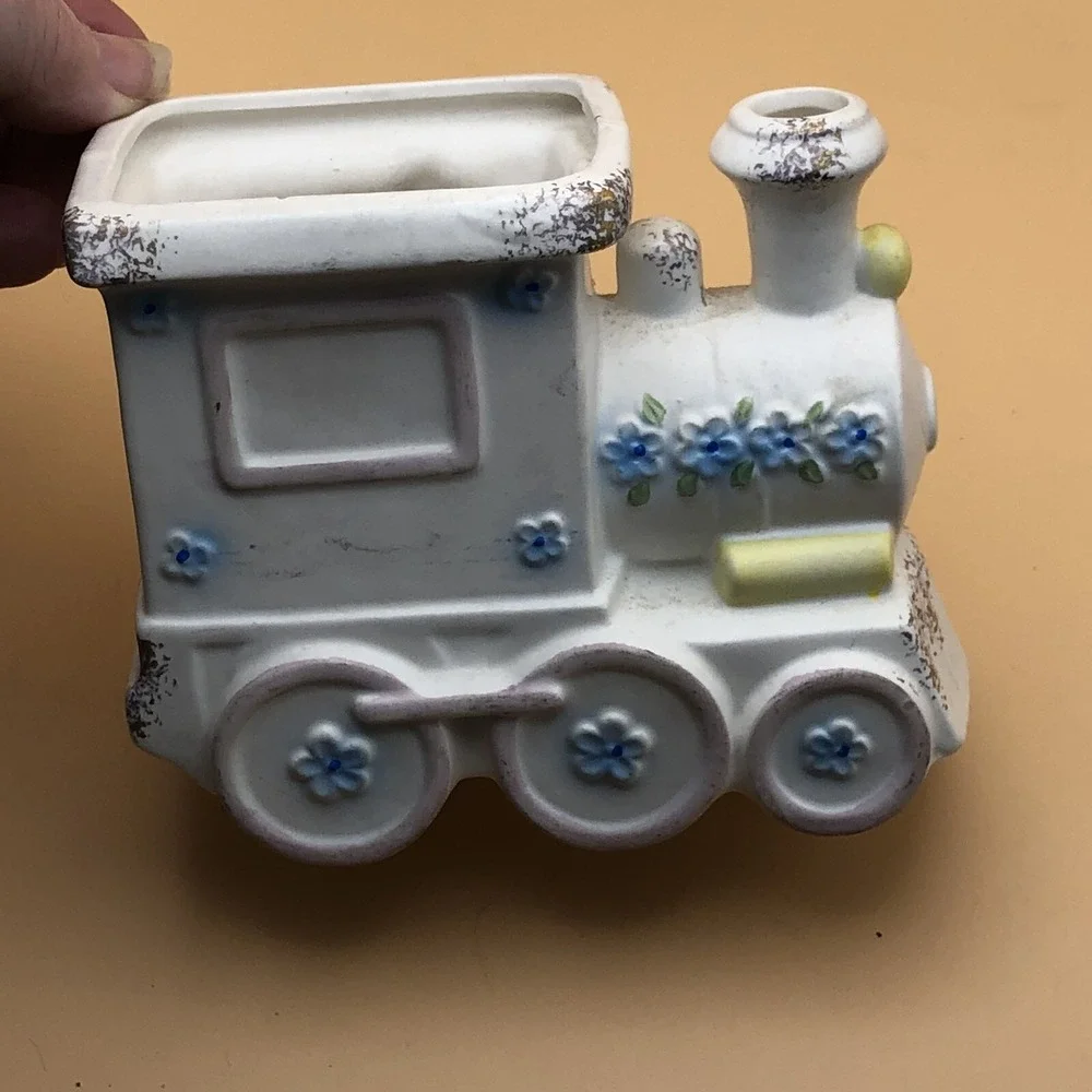 Train Planter W/ Kitten Baby Shower Decor Napcoware C-6701 Napco VTG Baby Room